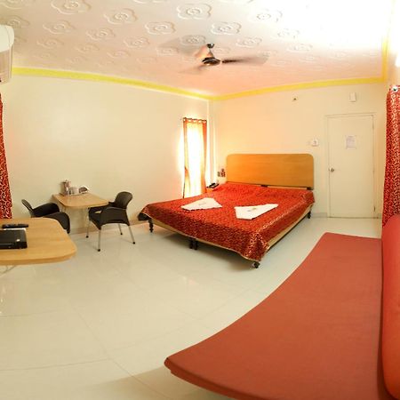 Hotel Panchavati Аурангабад Екстер'єр фото